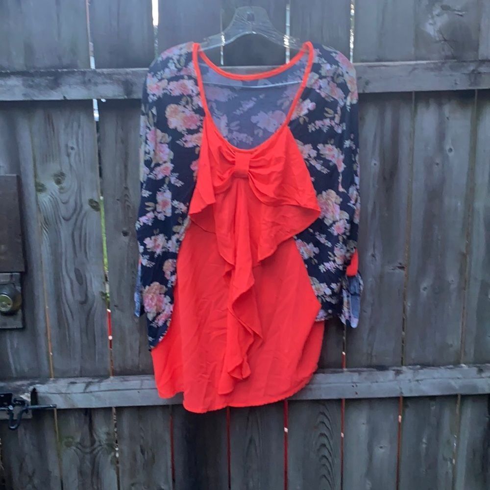 Rue 21ā2 layer top sz. 2X